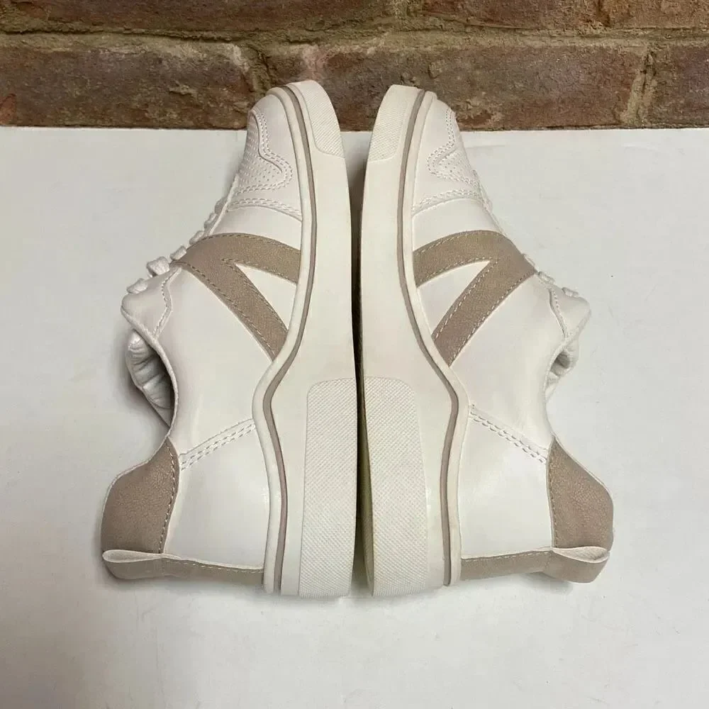 MIA Alta White & Tan Sneaker Size 6 NEW